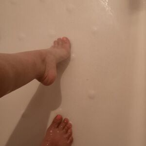 Lilasexyfeet's media