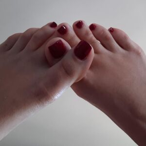Lilasexyfeet's media