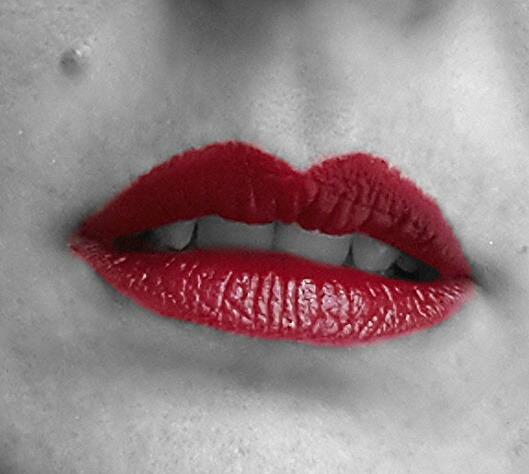 Lili_bertine_charme_amateur's media