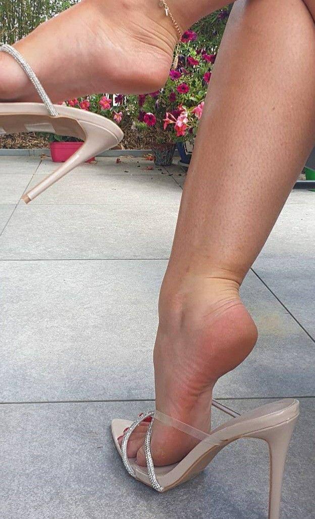 Lilifeet__'s media