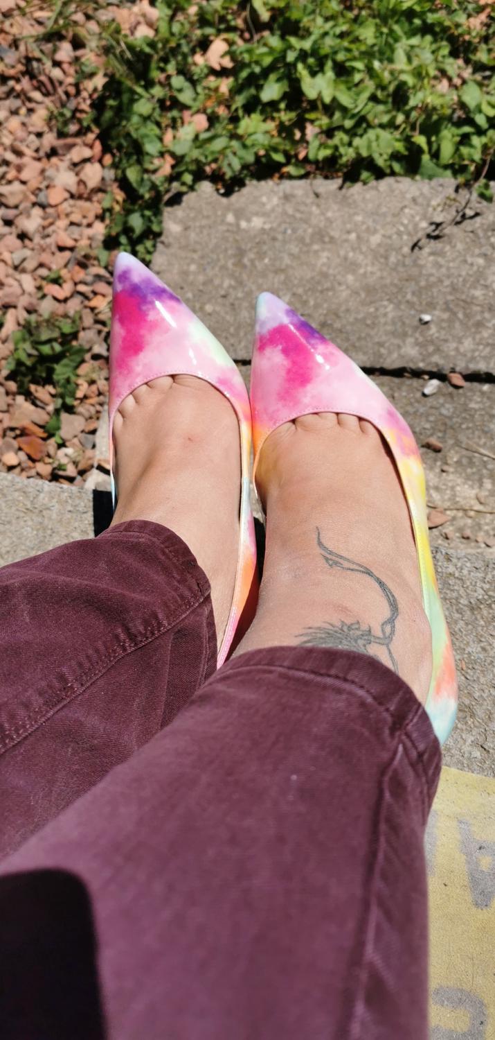 Lilirosefeet's media