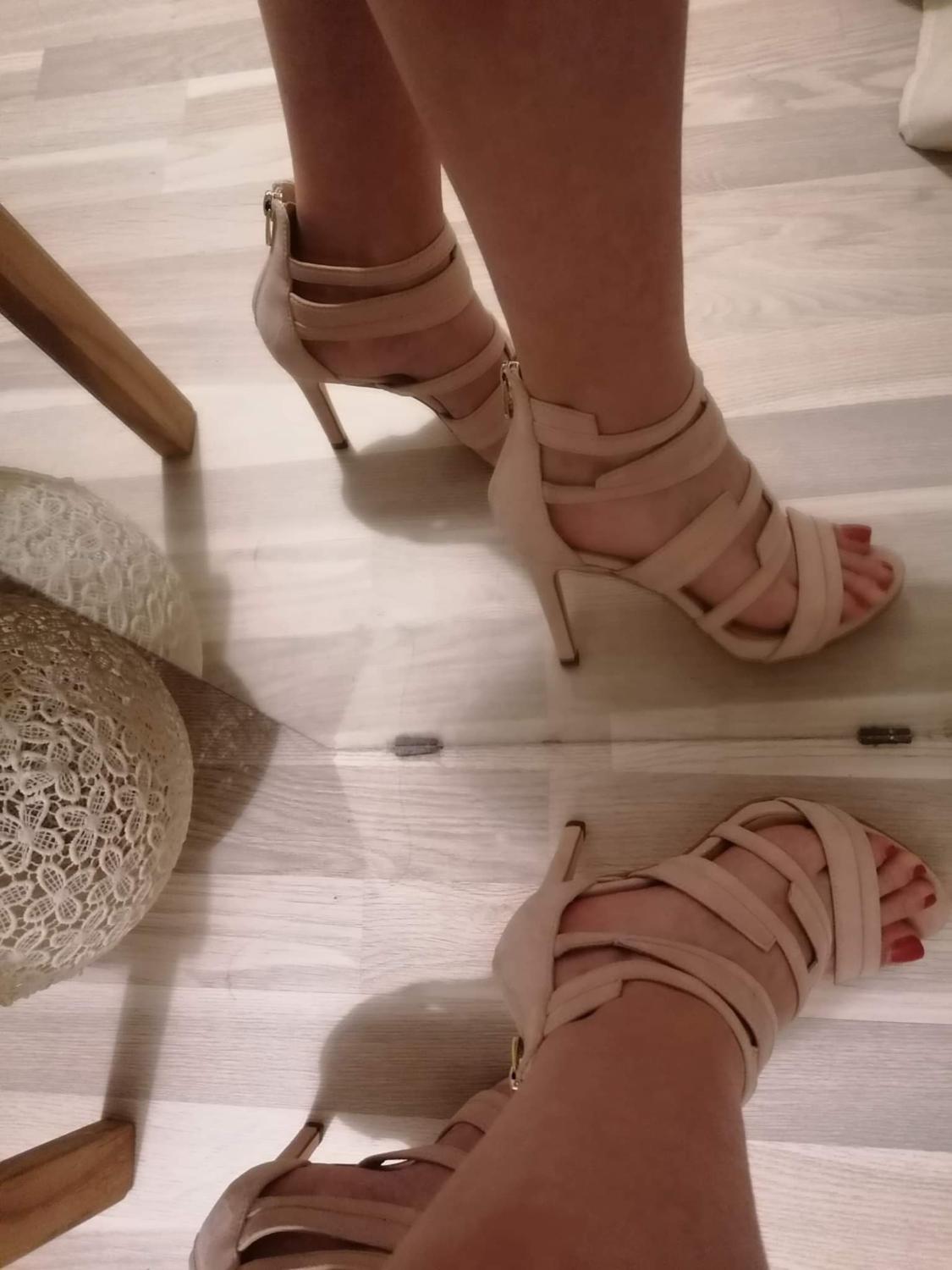 Lilislittlefeet's media