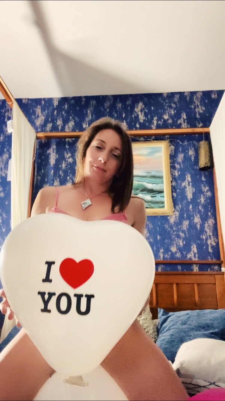 Lilith_love's media