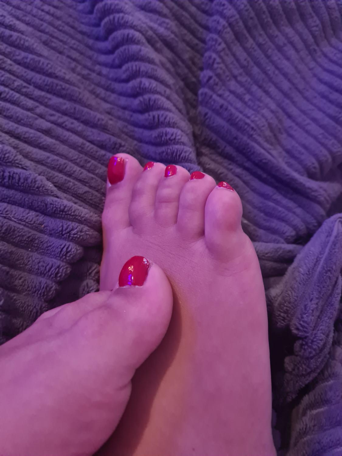 Lilouxfeet's media