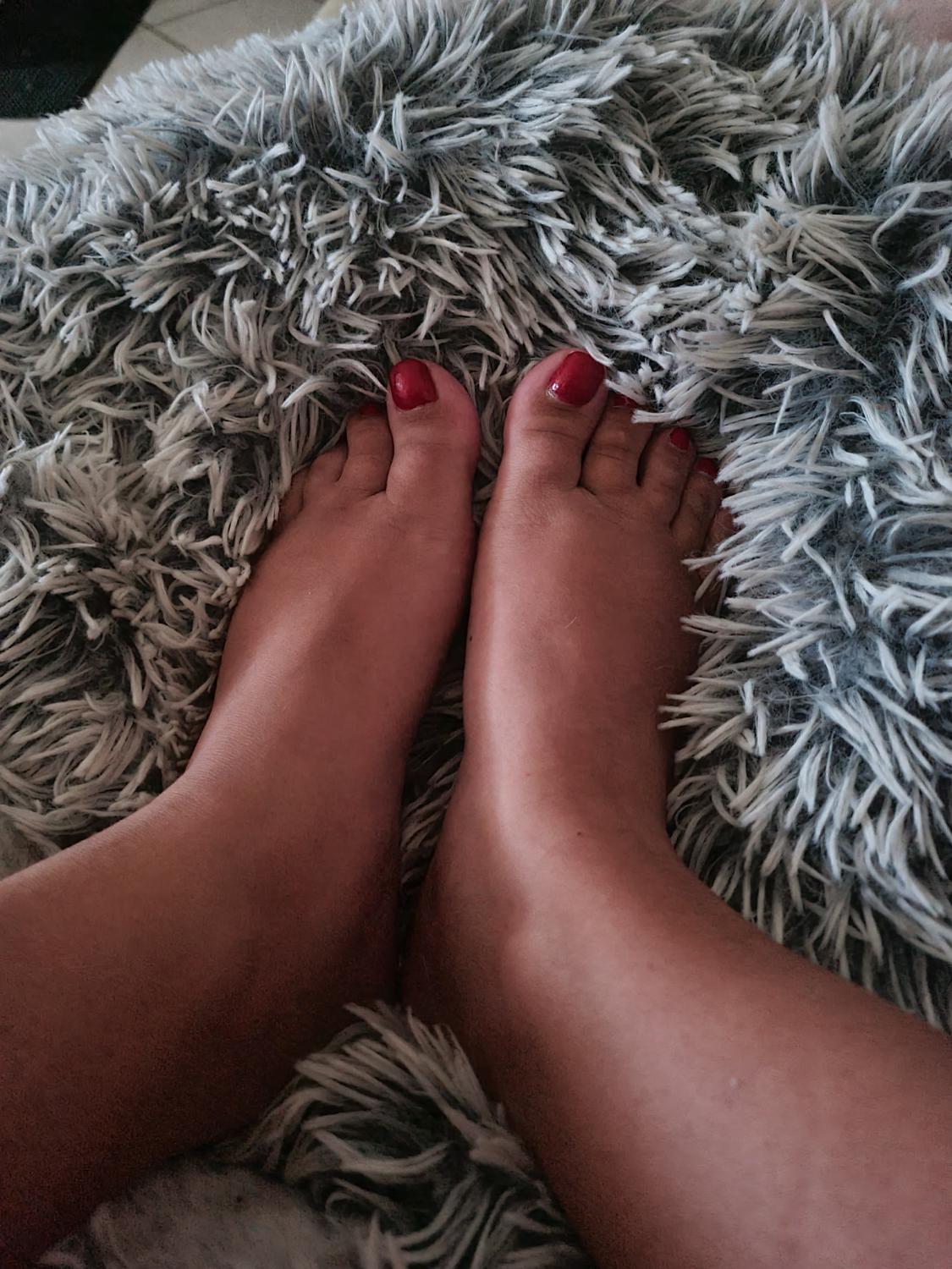 Lilouxfeet's media