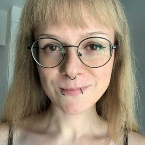 Lily_little_slut's media