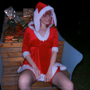 Lily_little_slut's media