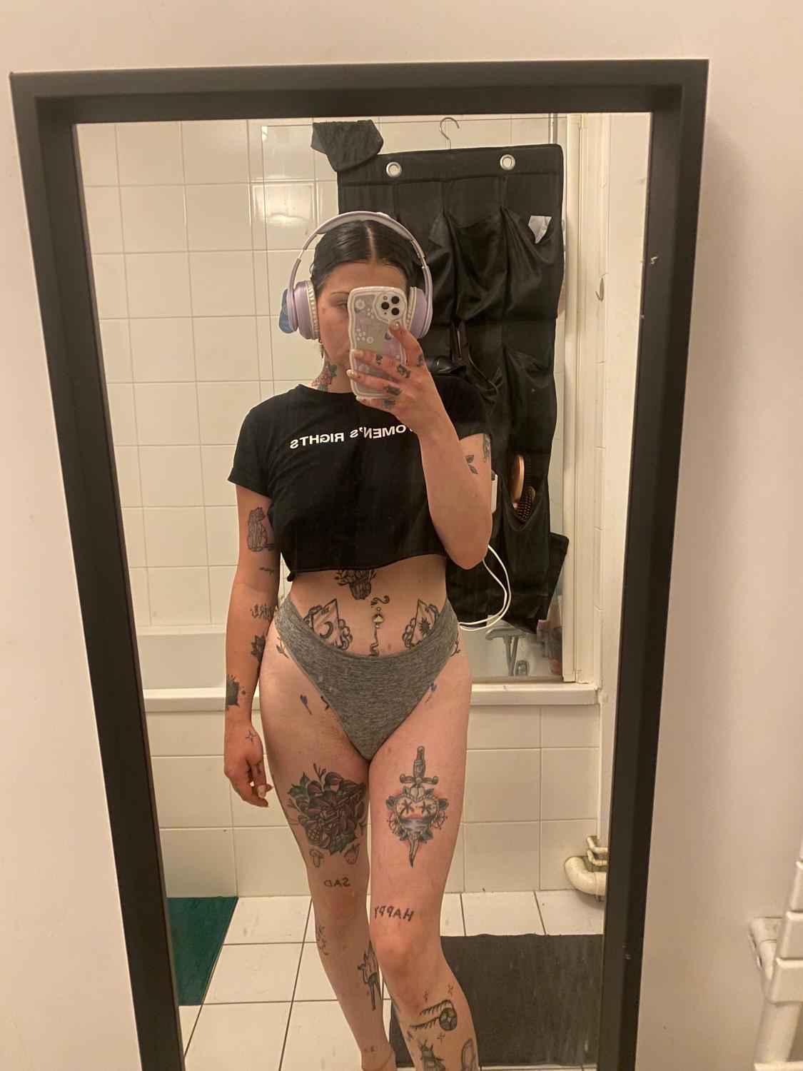Lilyoffof's media