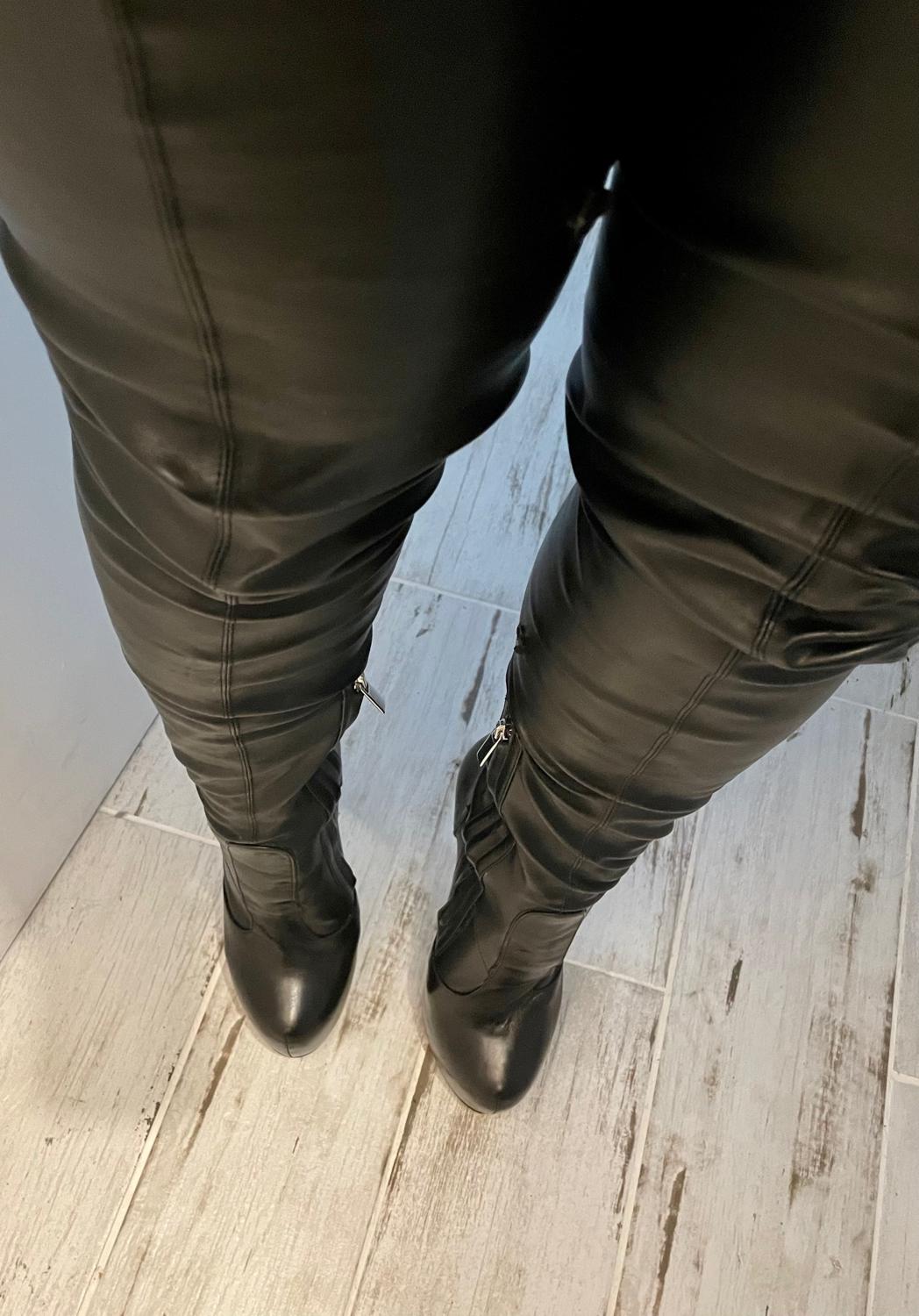 Lindsayheels's media