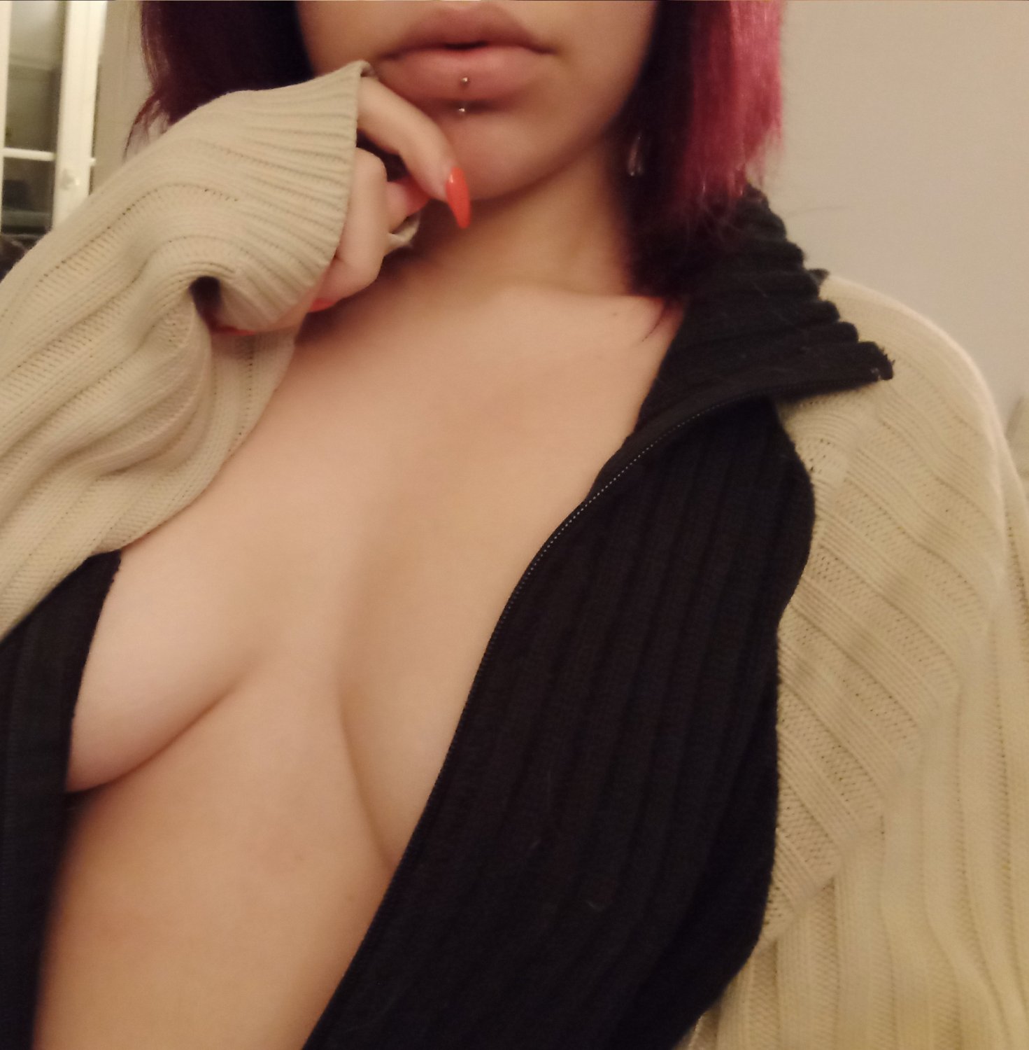 Lithounette's media