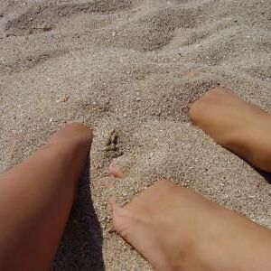 Little-feet-girl's media