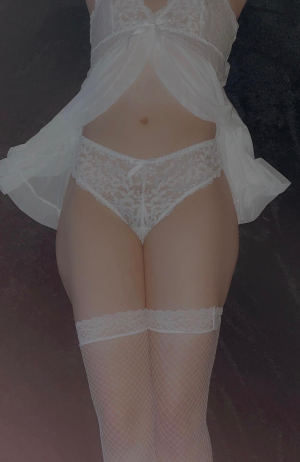 Little_submissive's media