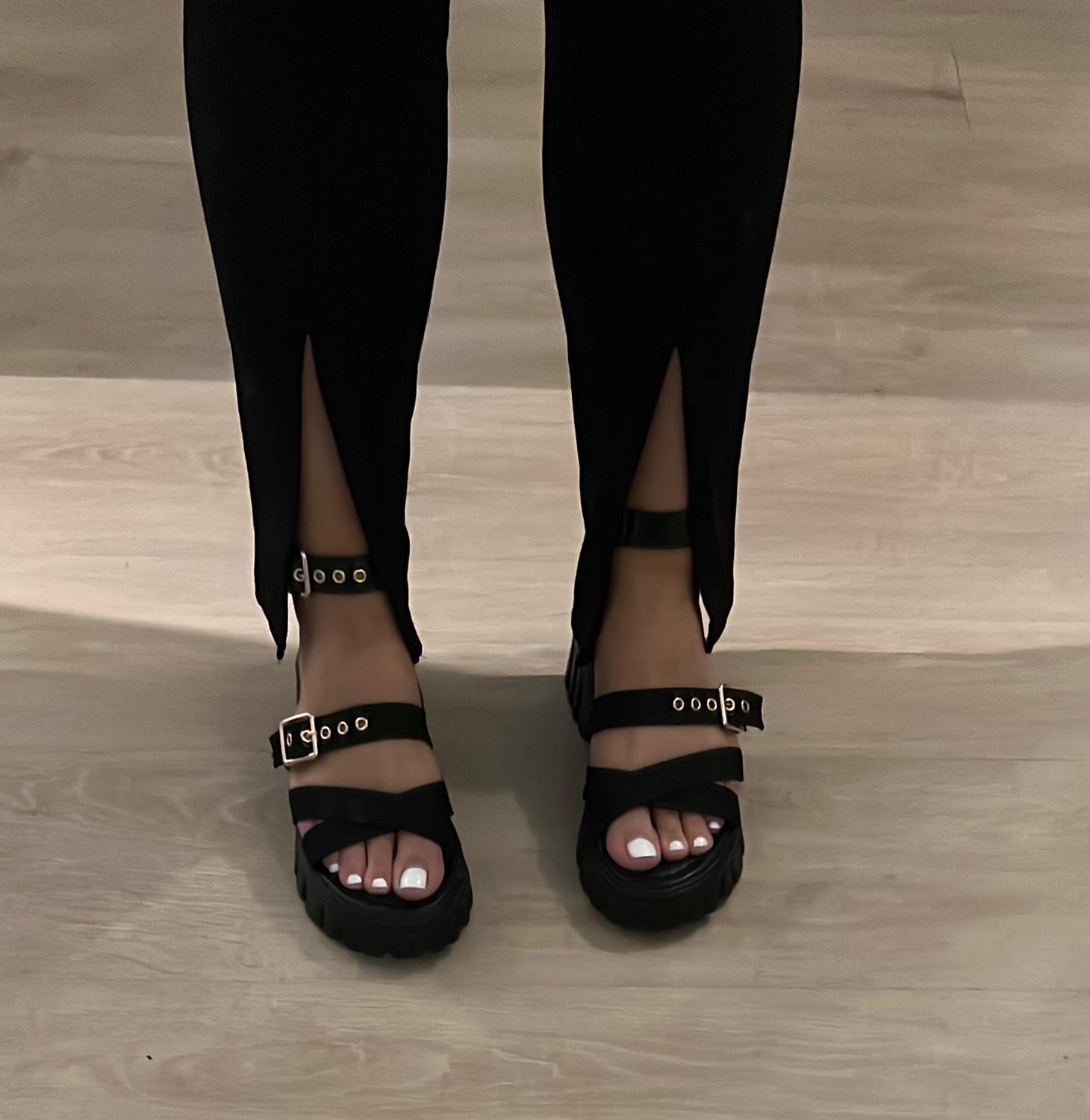 Littleblondiesfeet's media