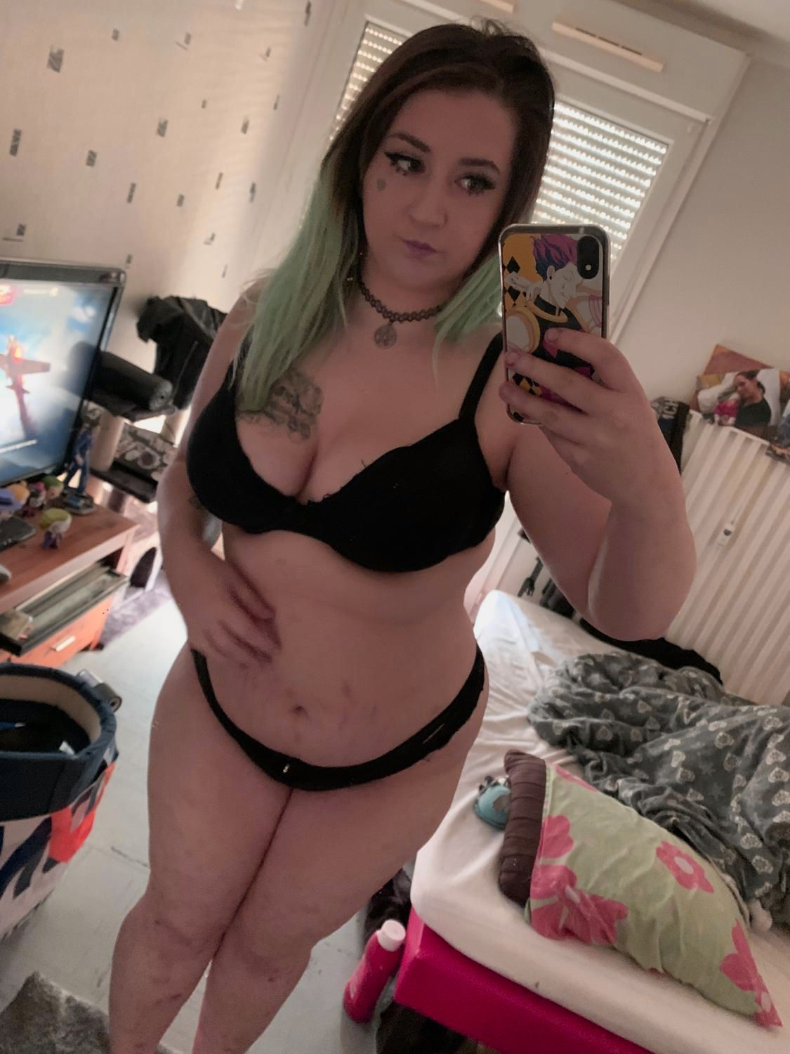 Littlebluekitten25's media