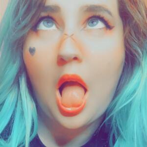 Littlebluekitten25's media