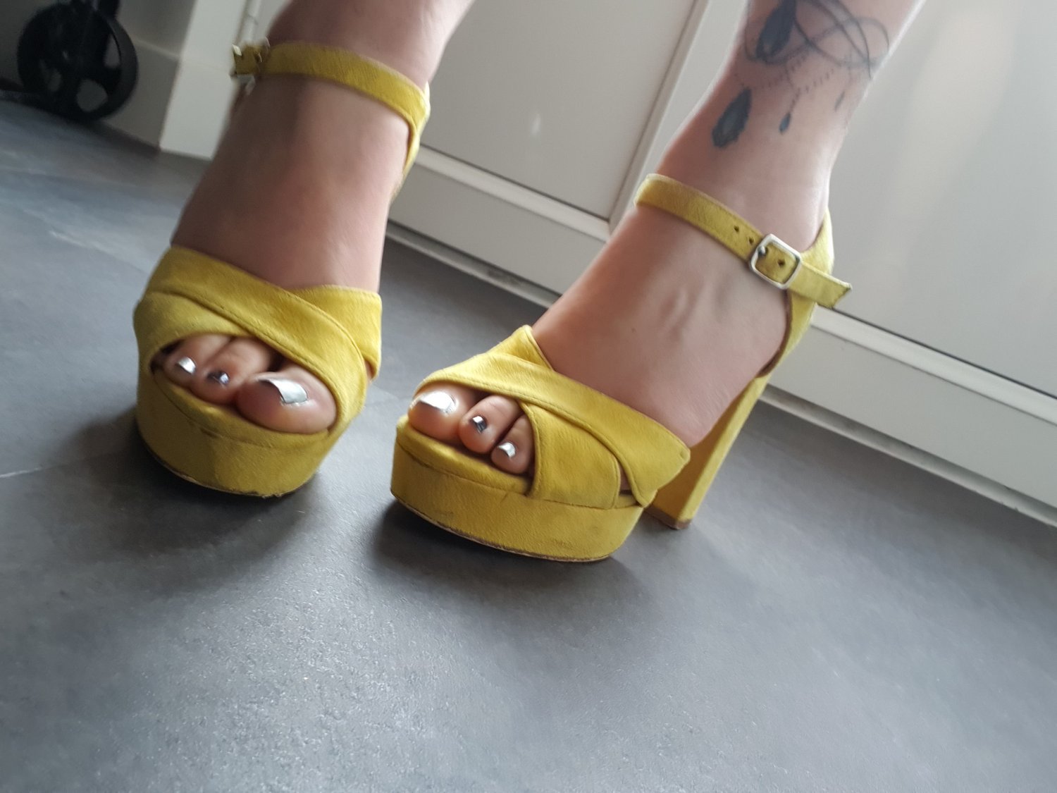 Lola-chou's media