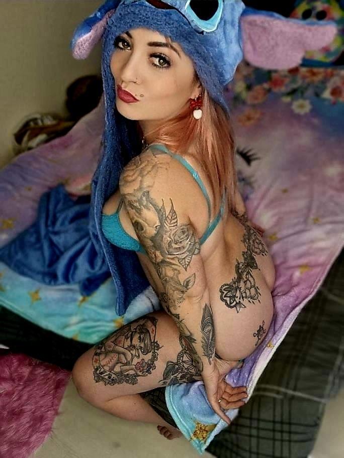 Lola_inked's media