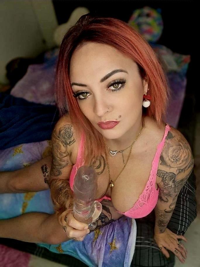 Lola_inked's media