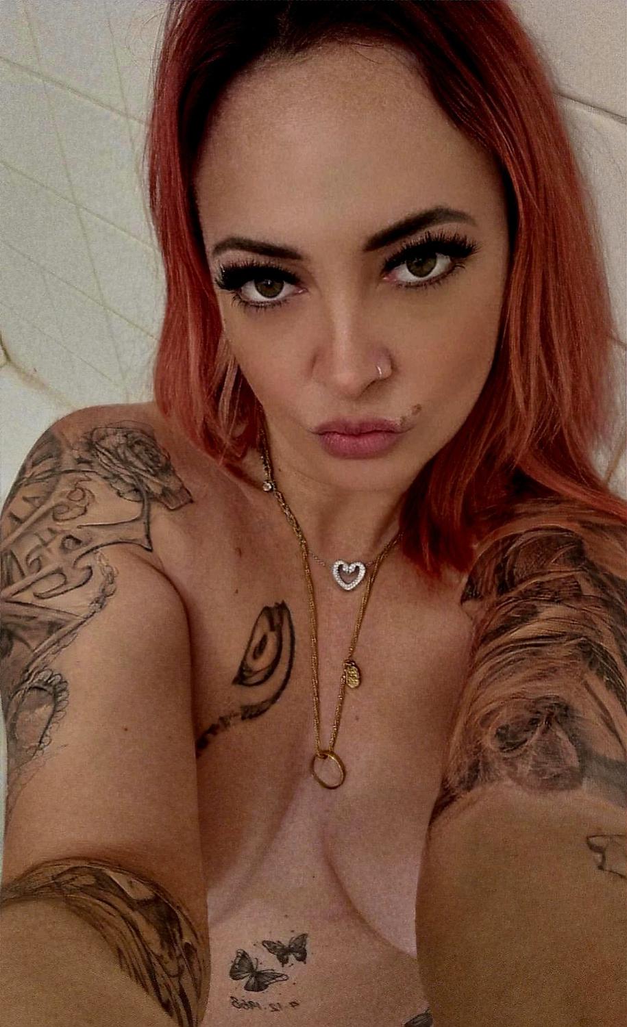 Lola_inked's media