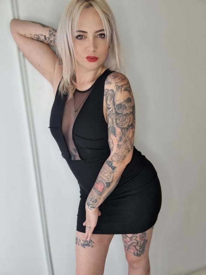 Lola_inked's media