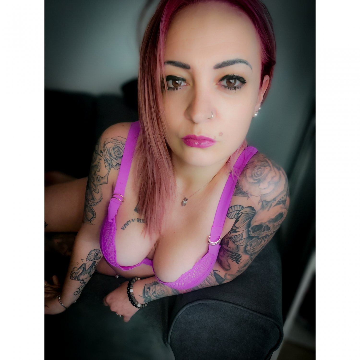 Lola_inked's media