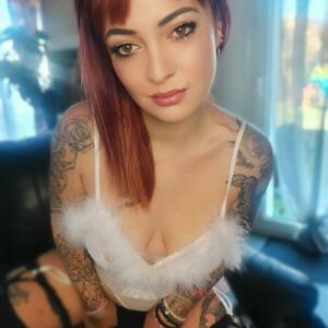 Lola_inked's media
