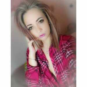 Lola_inked's media