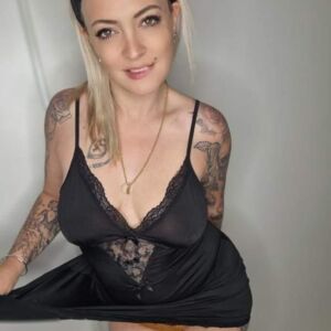 Lola_inked's media