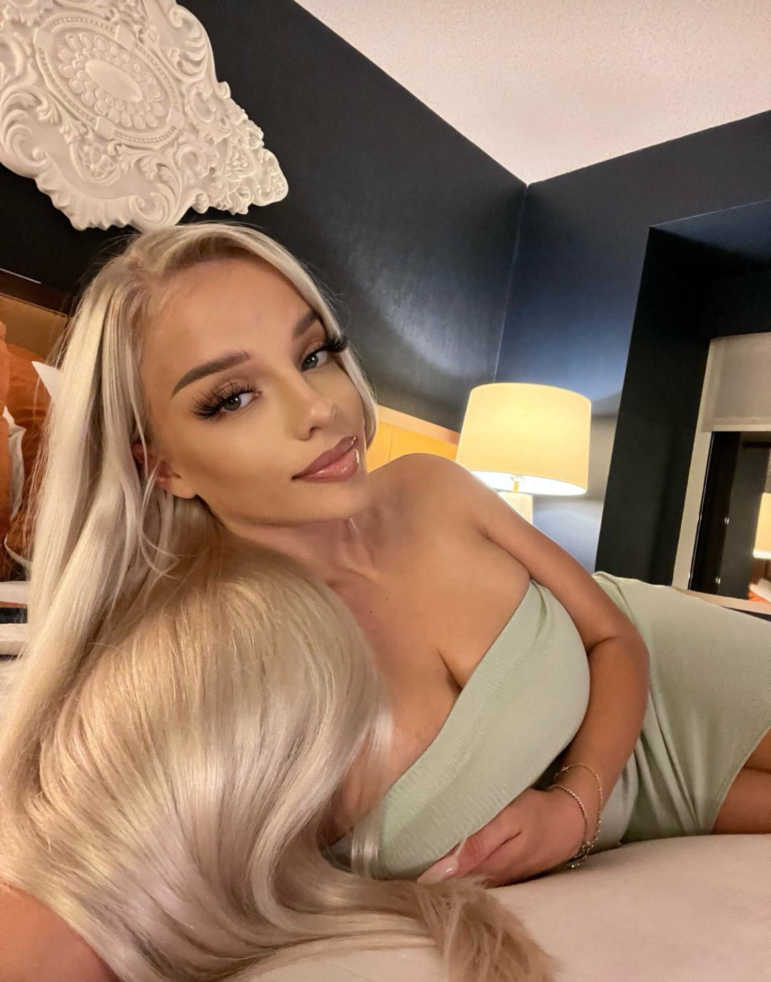 Lolaeverson's media