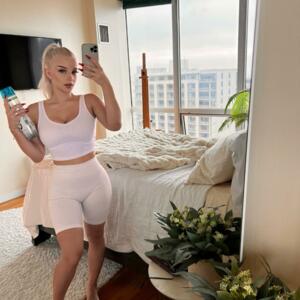Lolaeverson's media