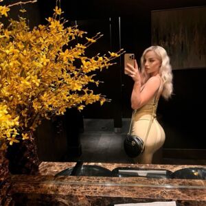Lolaeverson's media