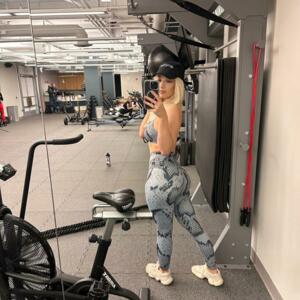 Lolaeverson's media