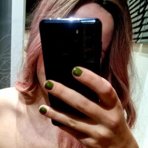 Lolafrenchies's media
