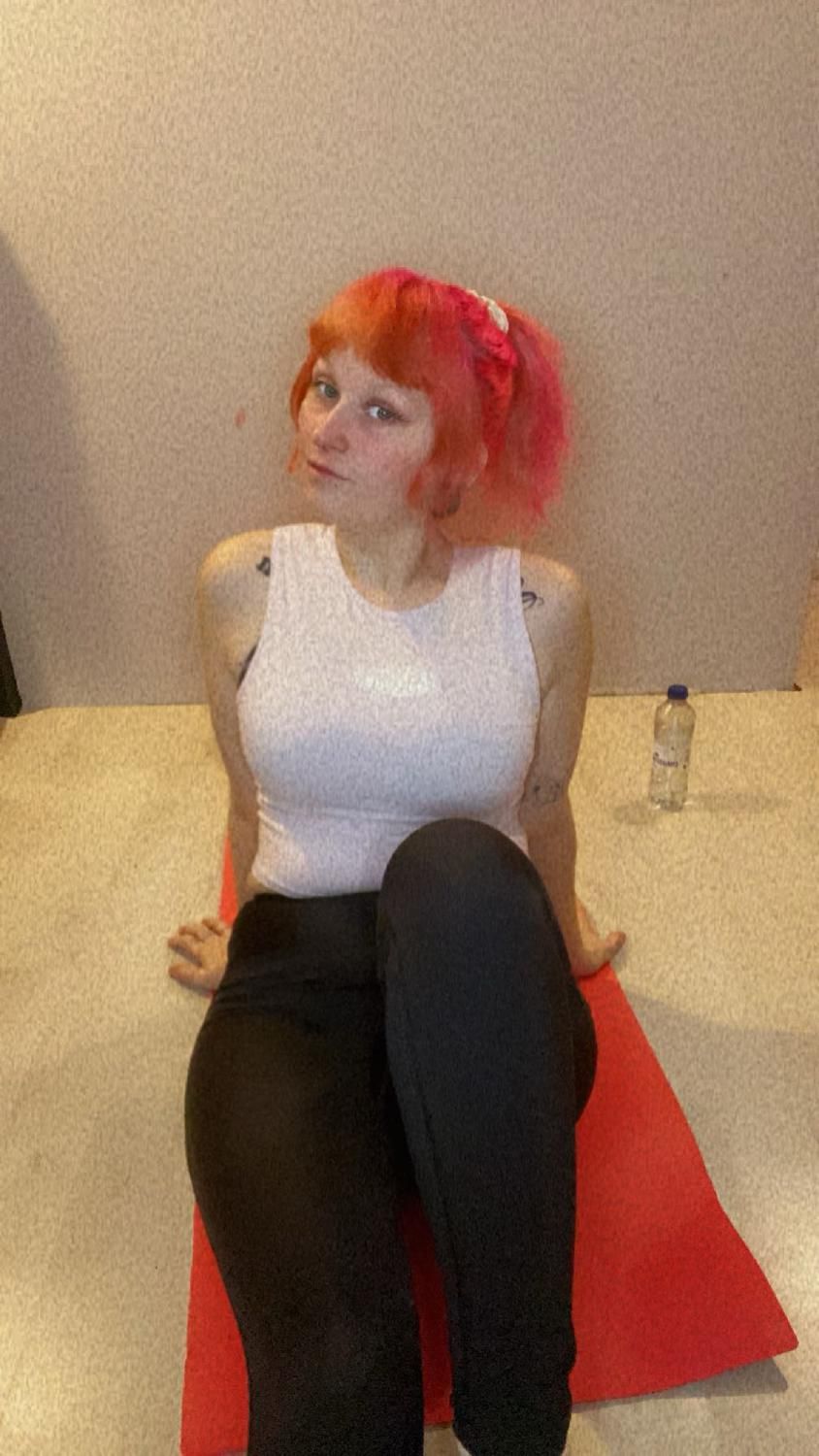 Lolahysteria's media