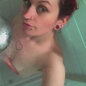 Lolahysteria's media