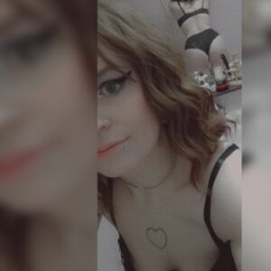 Lolahysteria's media
