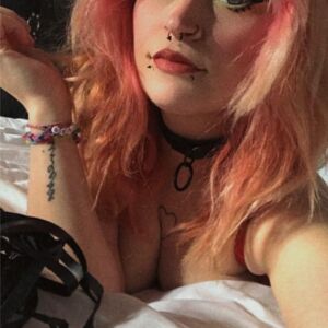 Lolahysteria's media