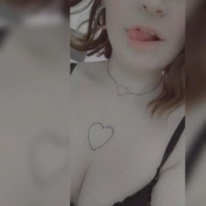 Lolahysteria's media