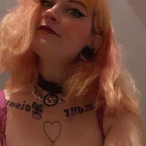 Lolahysteria's media