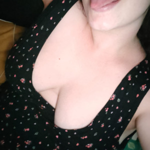 Lolobigboobs's media