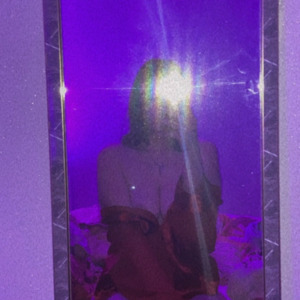 Lonely-girl's media