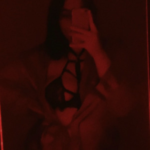Lonely-girl's media