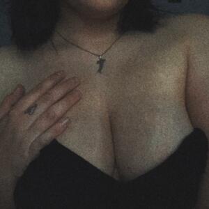 Lonely-girl's media