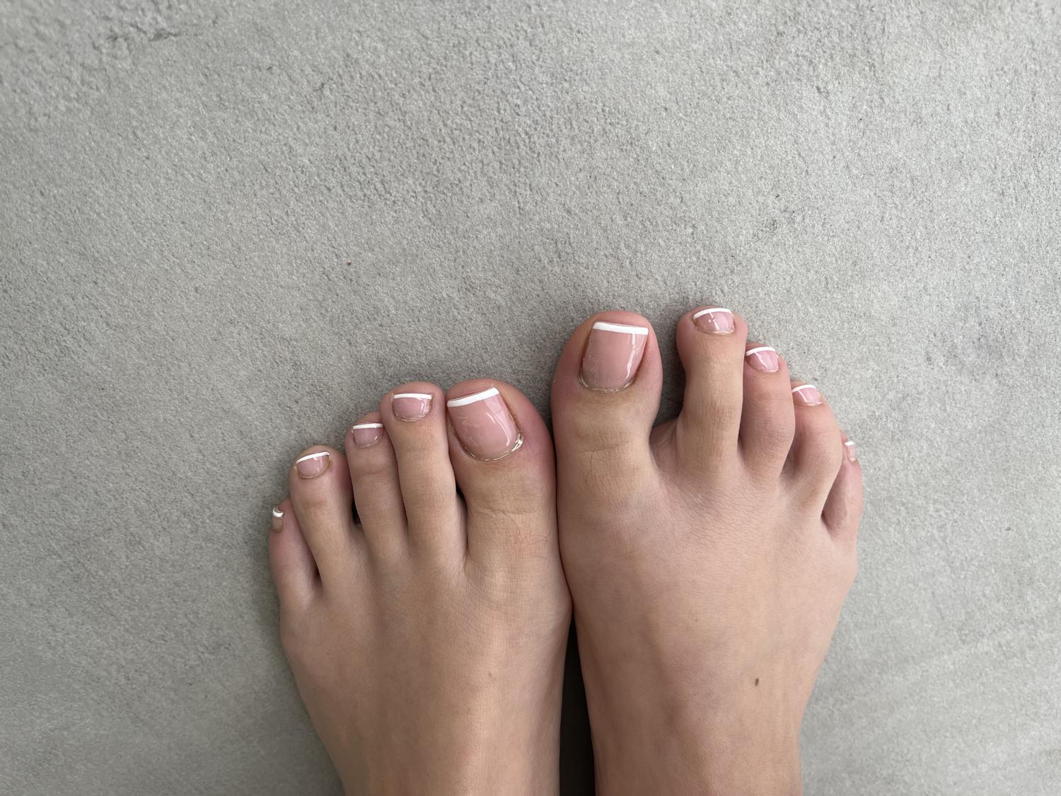 _lookatmyfoot's media