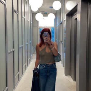 _louisee_'s media