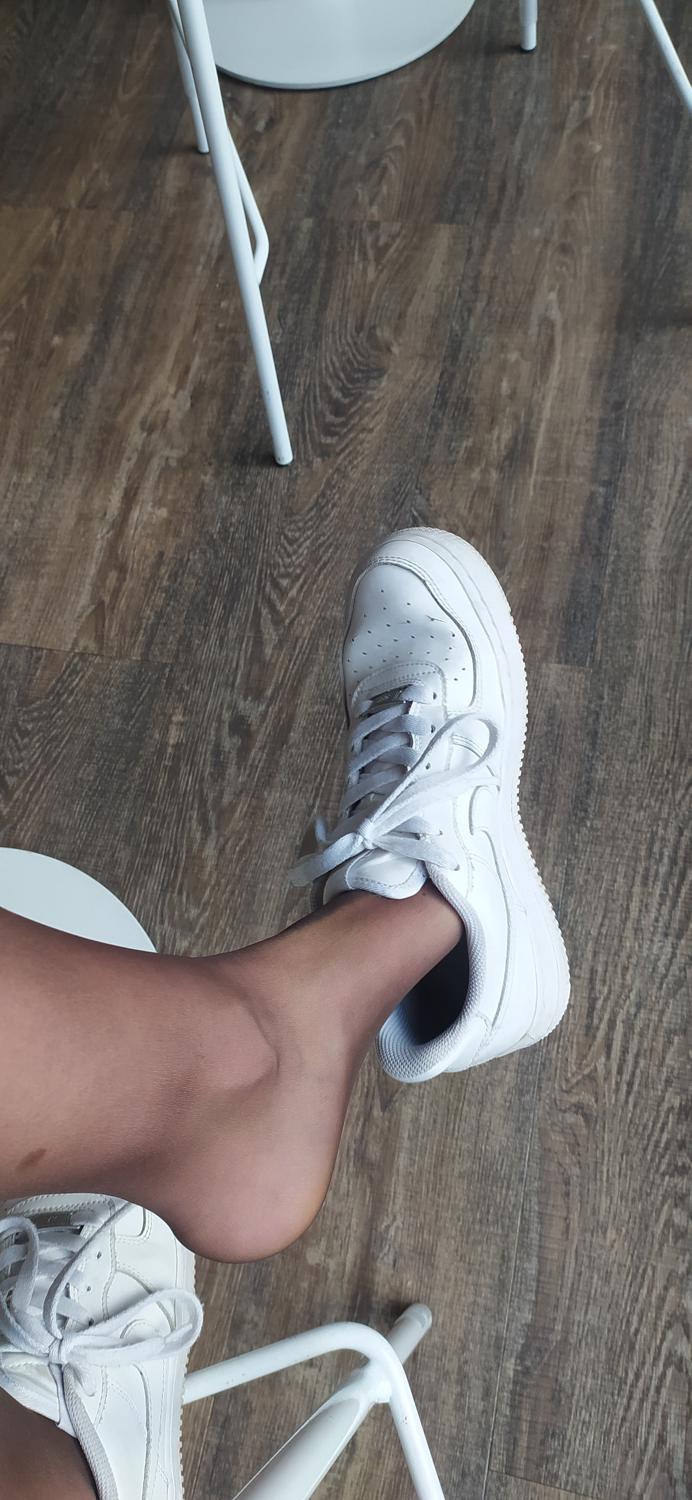 Lova_xfeet's media