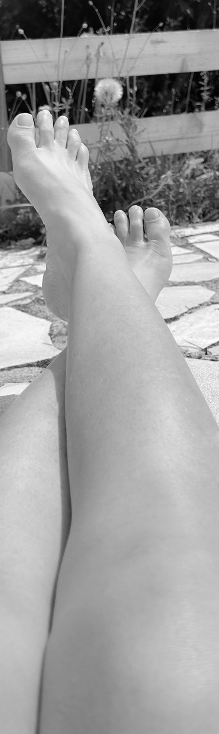 Loveathenasfeet's media