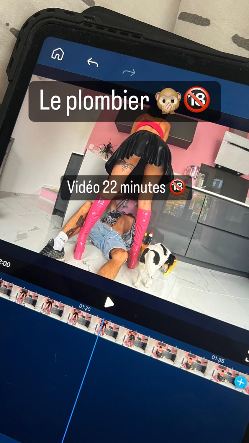 Loveboobs's media