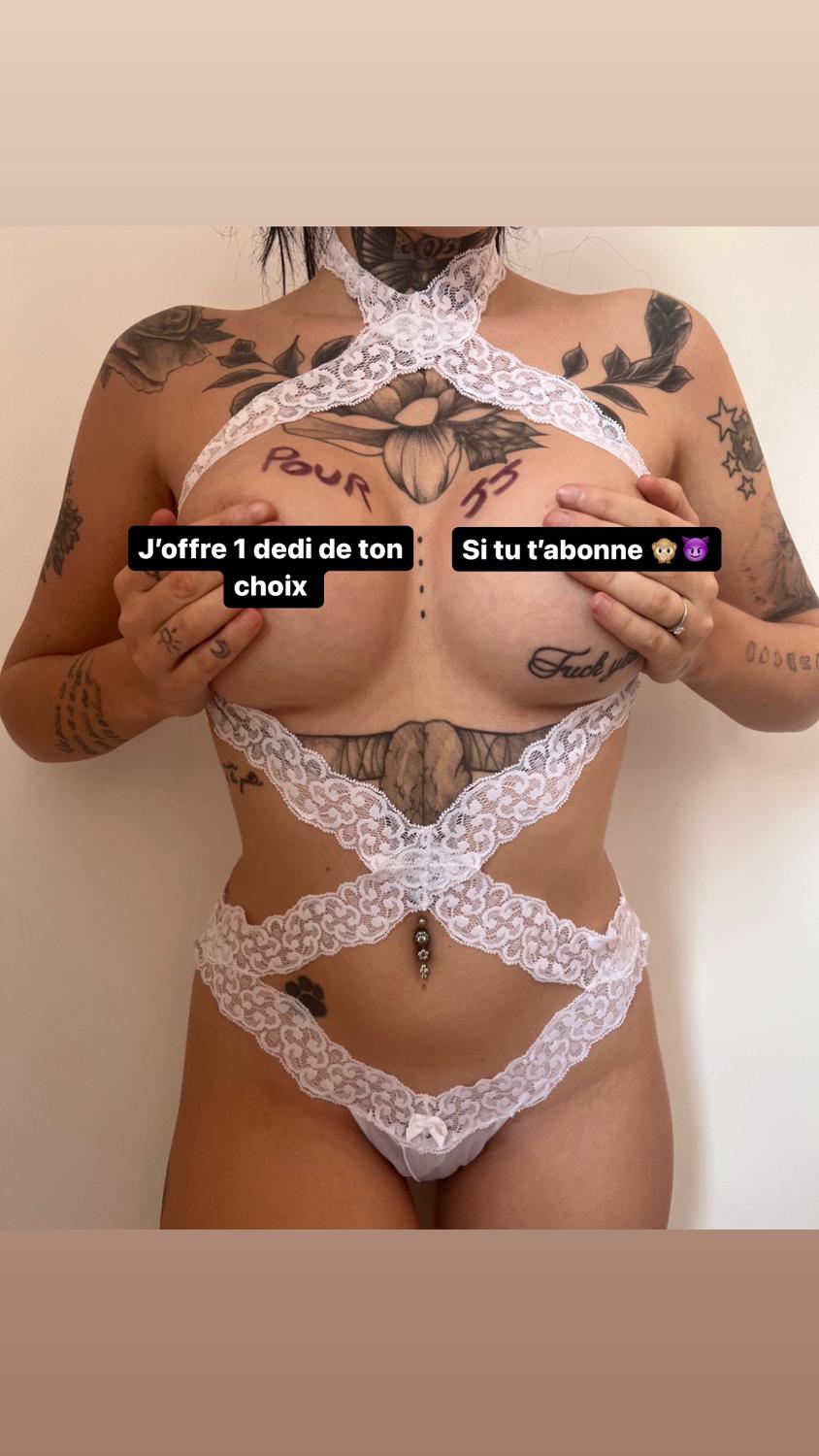 Loveboobs's media