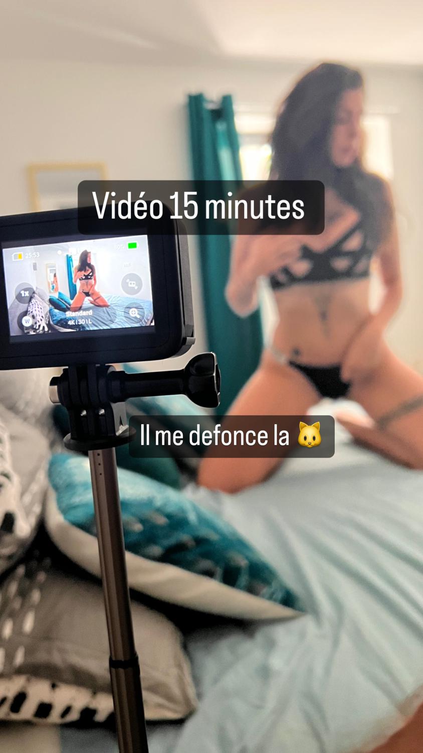 Loveboobs's media